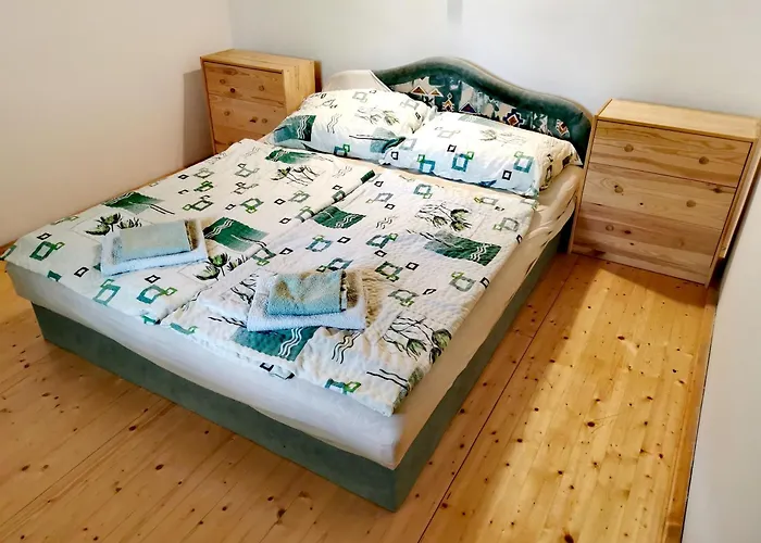 Nemeth Apartmanhaz * Balatongyörök